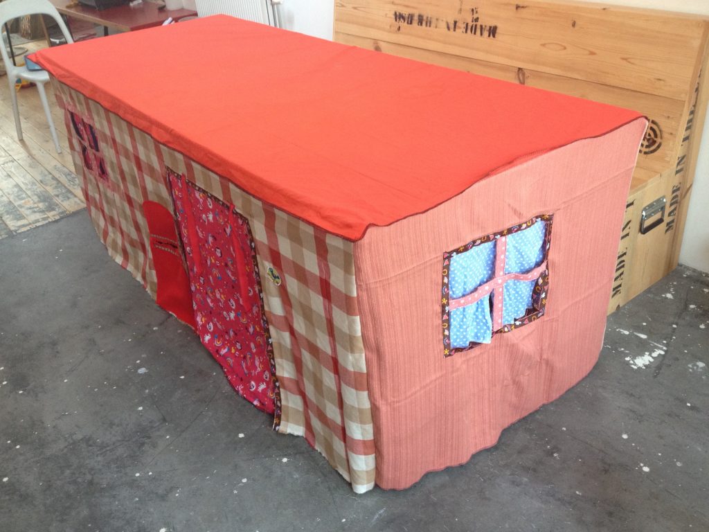 Table tent DIY